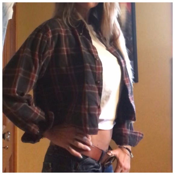 Tomboy Cropped Flannel Shirt - Picture 2 of 6